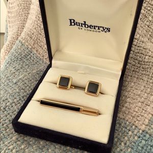Cuff Links and Tie Bar